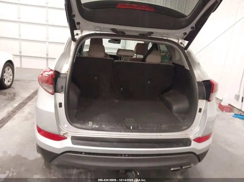 2016 HYUNDAI TUCSON SPORT