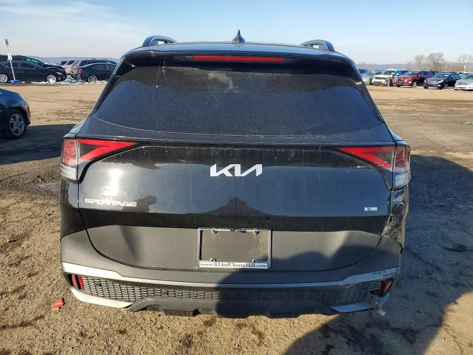 2023 KIA SPORTAGE X-LINE  