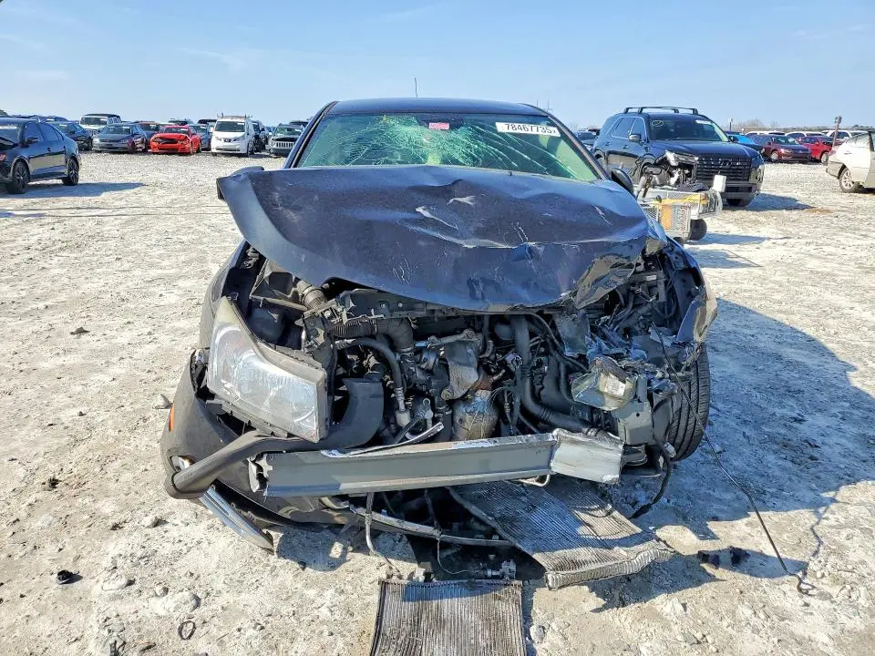 2015 CHEVROLET CRUZE LT  