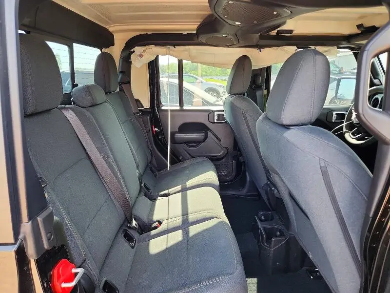 2024 JEEP GLADIATOR SPORT  