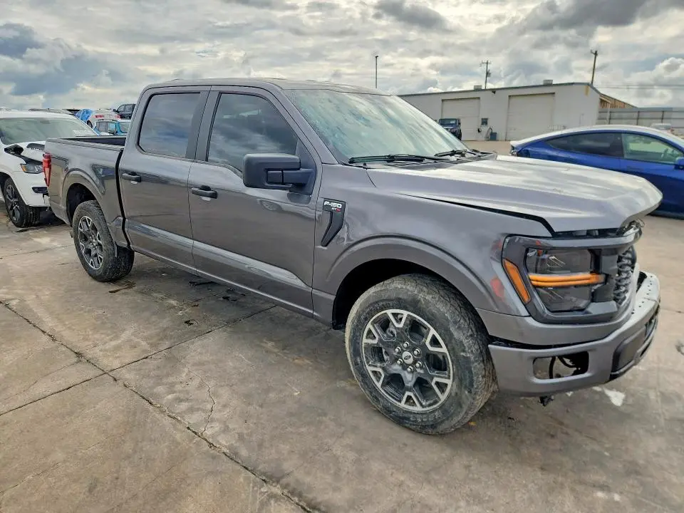 2025 FORD F150 STX  