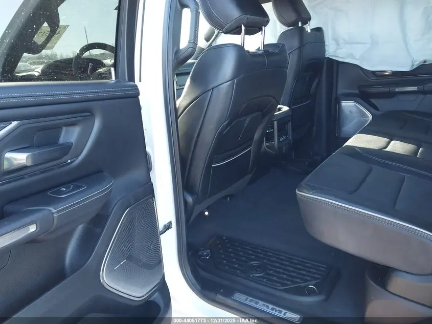 2020 RAM 1500 LIMITED  4X4 5'7 BOX