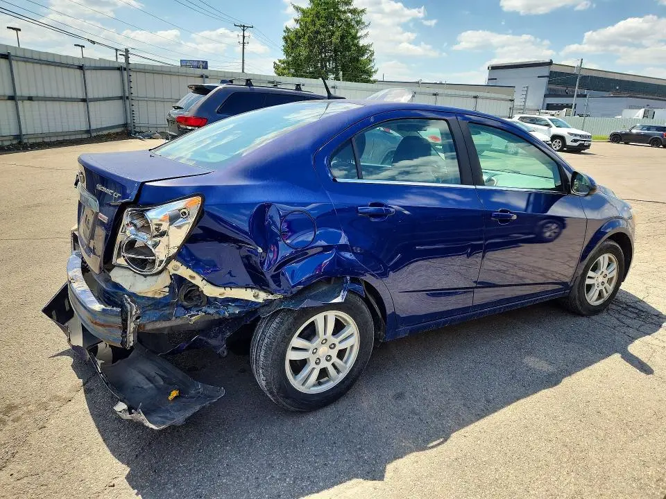 2013 CHEVROLET SONIC LT  