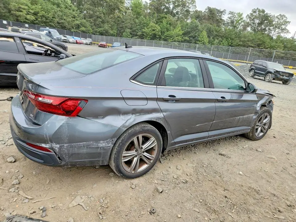 2022 VOLKSWAGEN JETTA SE  