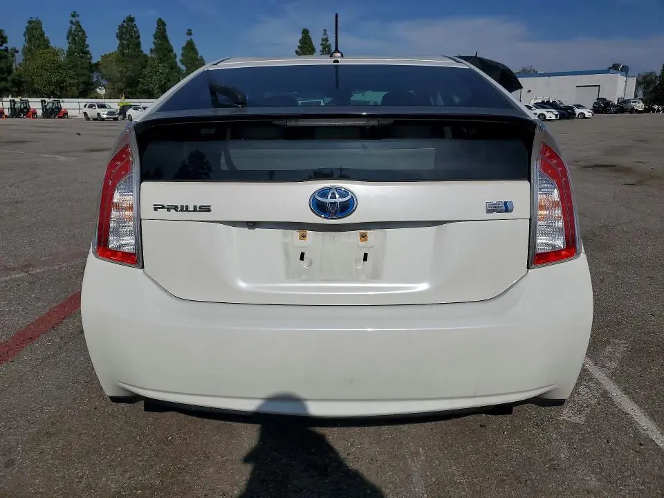 2013 TOYOTA PRIUS   