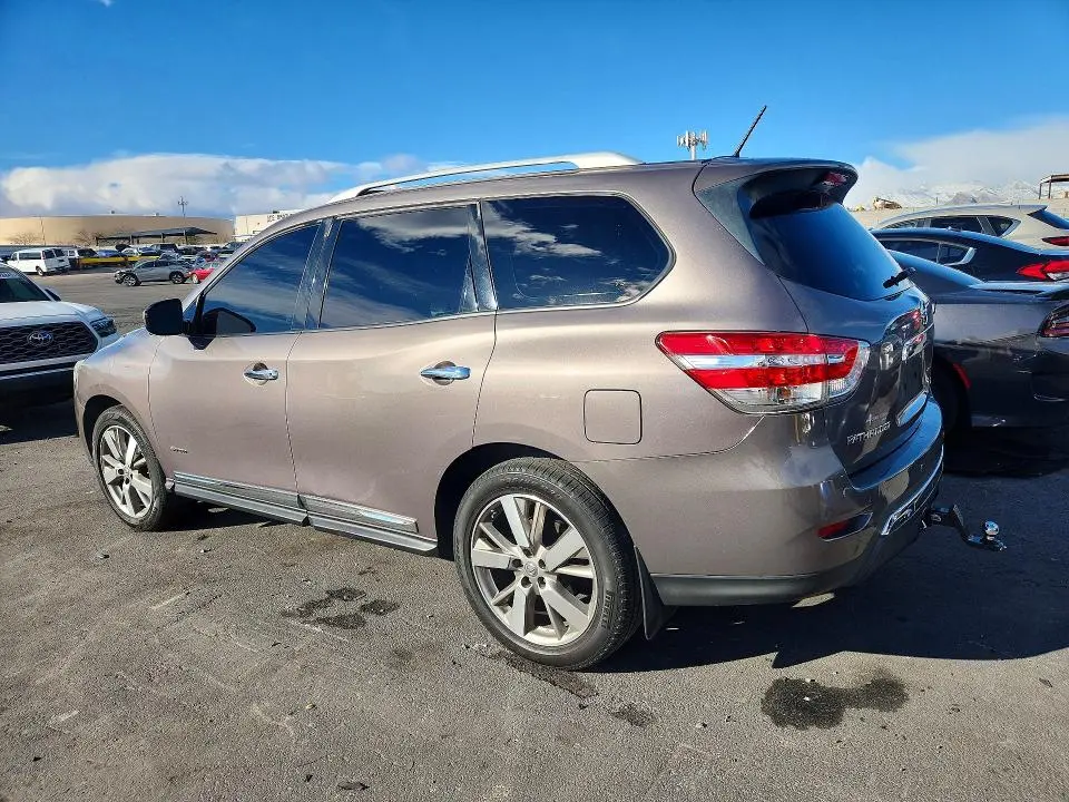 2014 NISSAN PATHFINDER SV HYBRID  