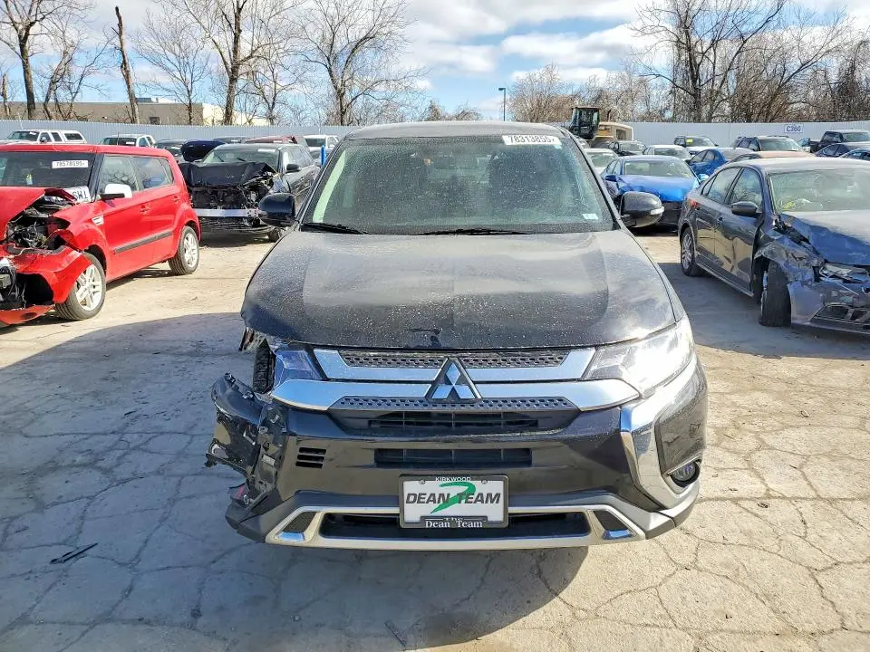 2019 MITSUBISHI OUTLANDER SE  