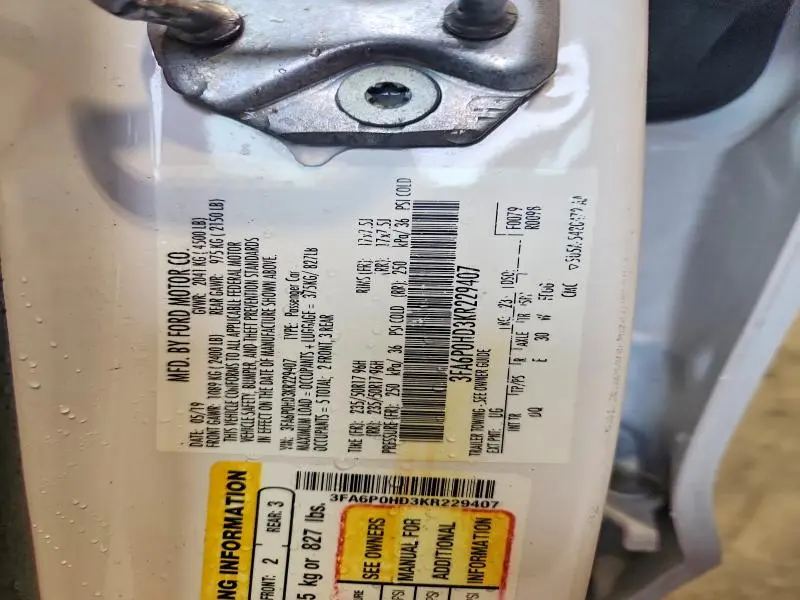 2019 FORD FUSION SE  
