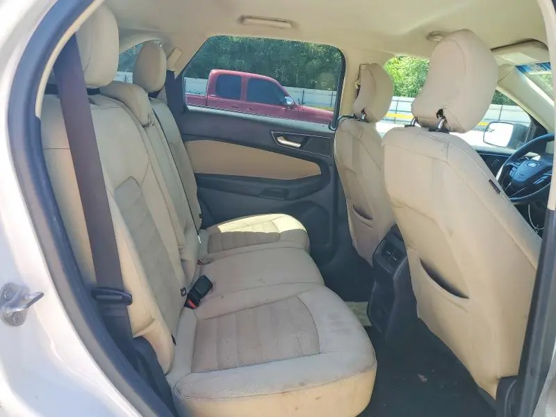 2015 FORD EDGE SE  