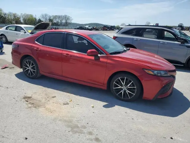 2021 TOYOTA CAMRY SE  