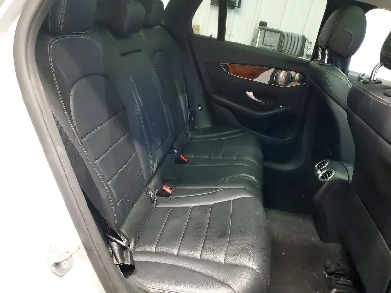 2016 MERCEDES-BENZ GLC 300 4MATIC  