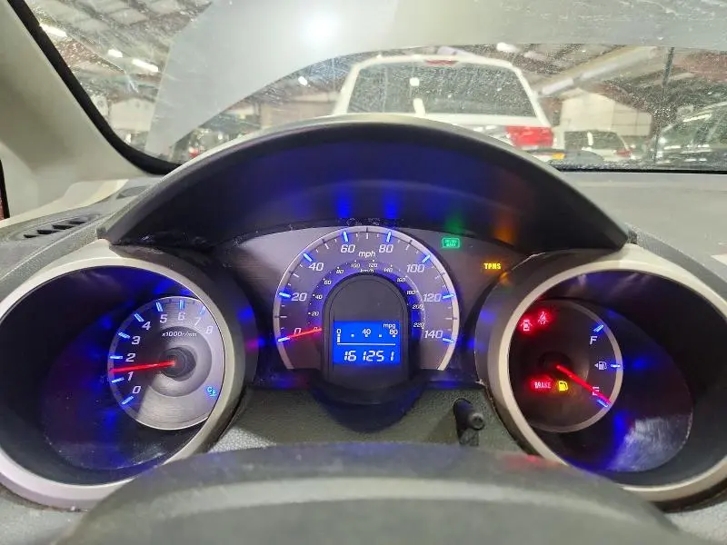 2013 HONDA FIT   