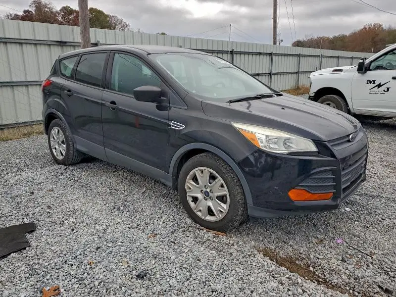 2016 FORD ESCAPE S  