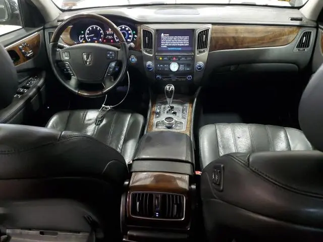 2011 HYUNDAI EQUUS SIGNATURE  