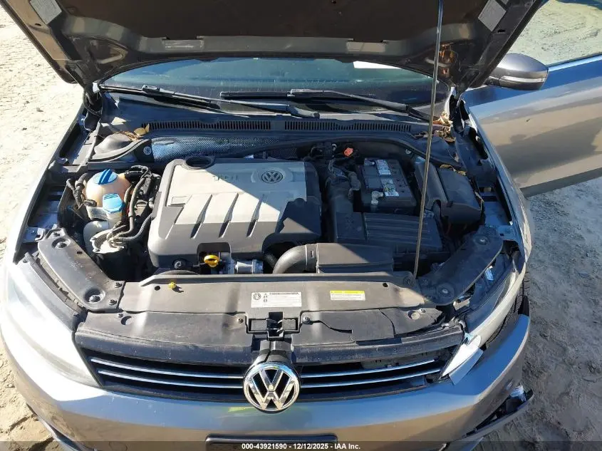 2014 VOLKSWAGEN JETTA 2.0L TDI