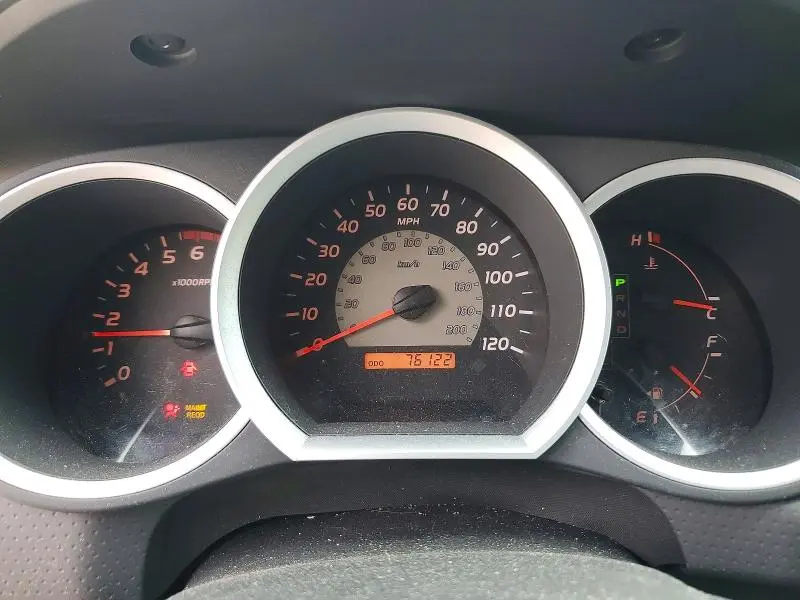 2011 TOYOTA TACOMA BASE  