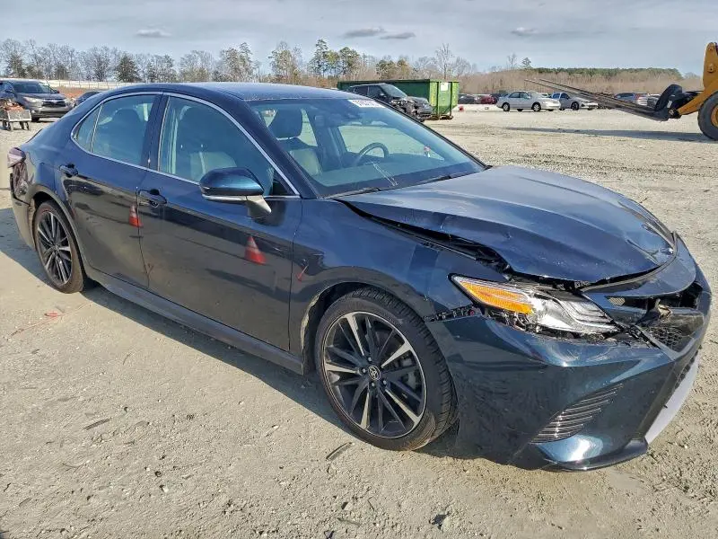 2020 TOYOTA CAMRY XSE  