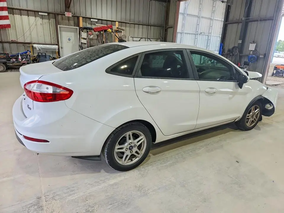 2019 FORD FIESTA SE  
