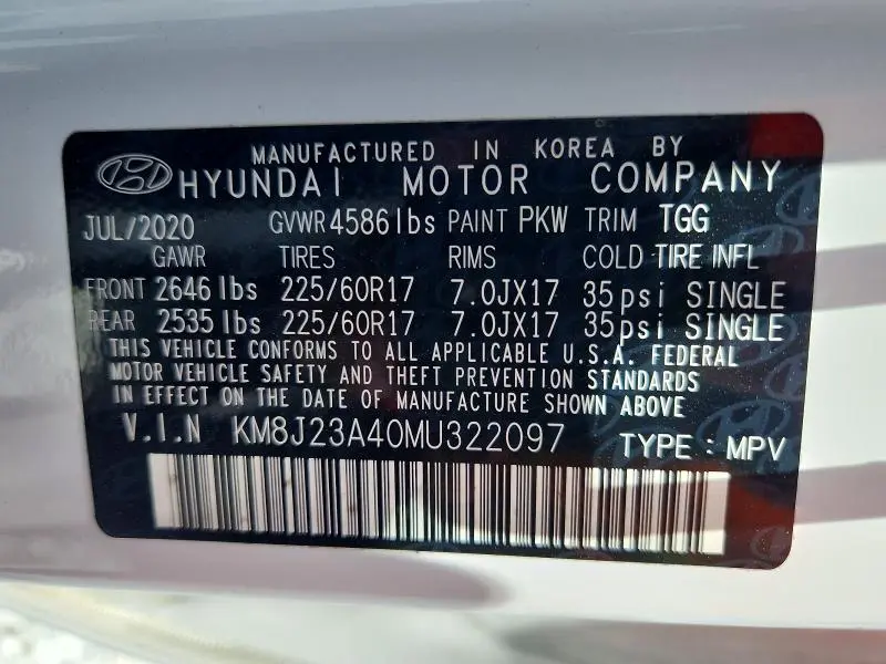 2021 HYUNDAI TUCSON SE  