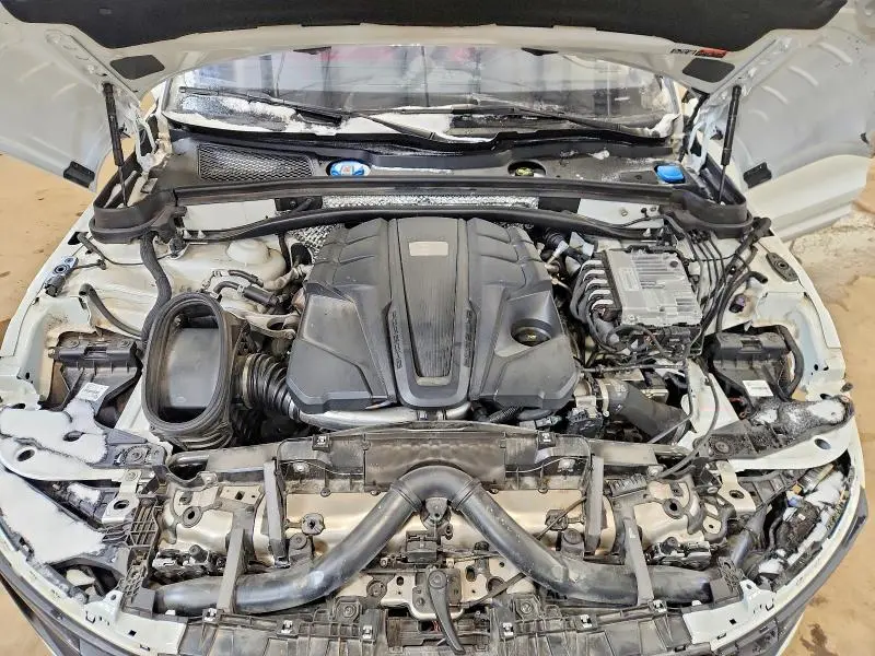 2024 PORSCHE MACAN GTS  