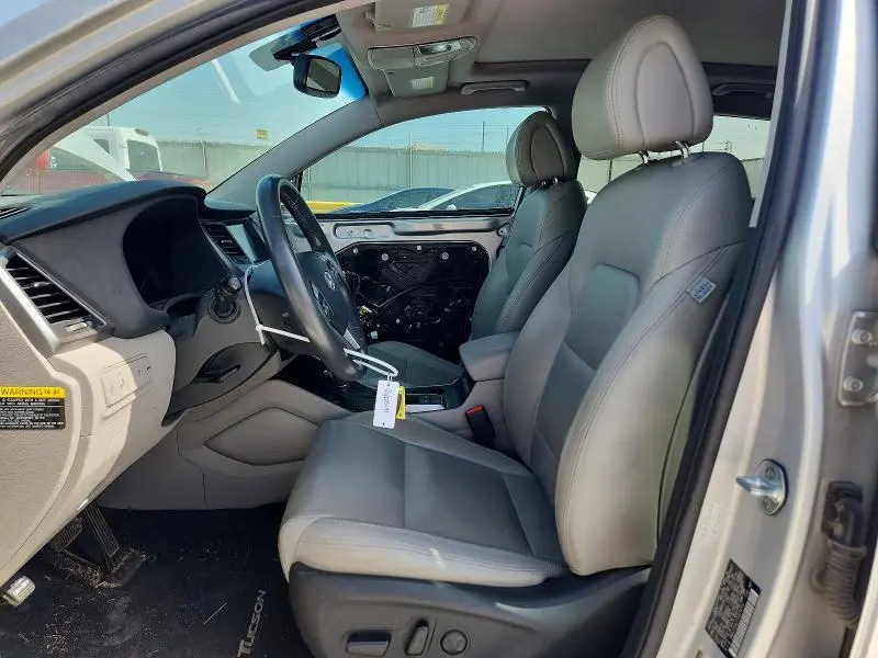 2018 HYUNDAI TUCSON VALUE  