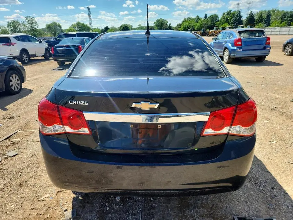 2012 CHEVROLET CRUZE LS  