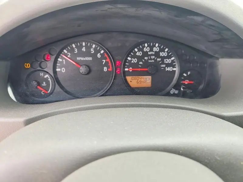 2014 NISSAN FRONTIER S  