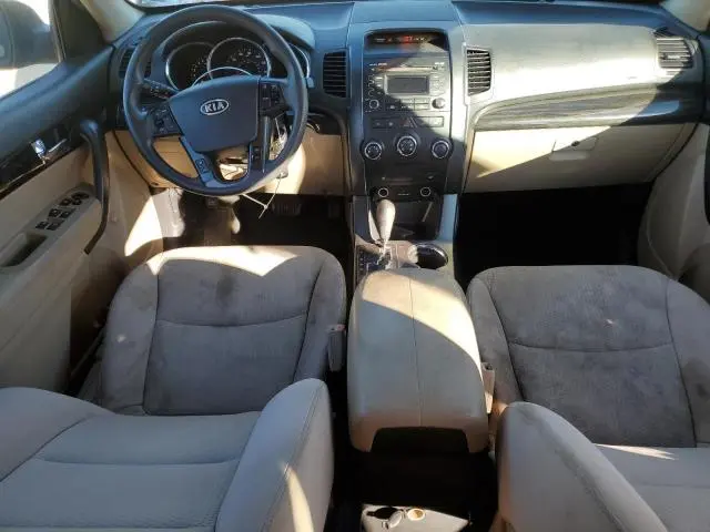 2011 KIA SORENTO BASE  