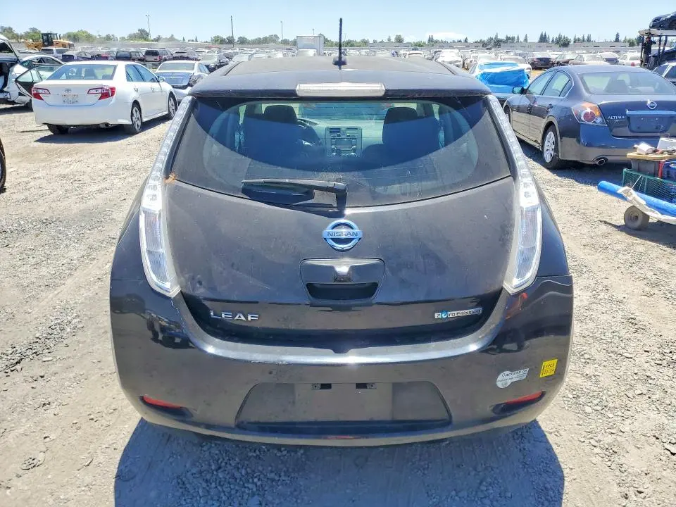 2016 NISSAN LEAF S-30  