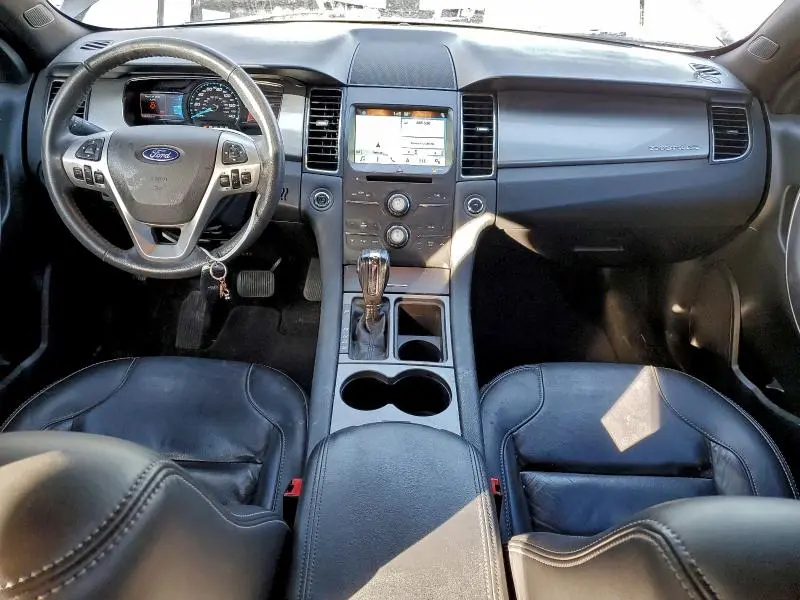 2018 FORD TAURUS SEL  