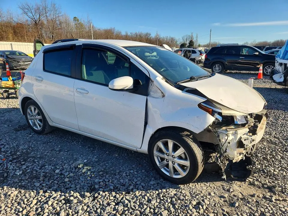 2015 TOYOTA YARIS   