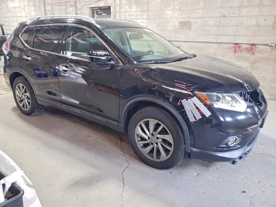 2015 NISSAN ROGUE S  
