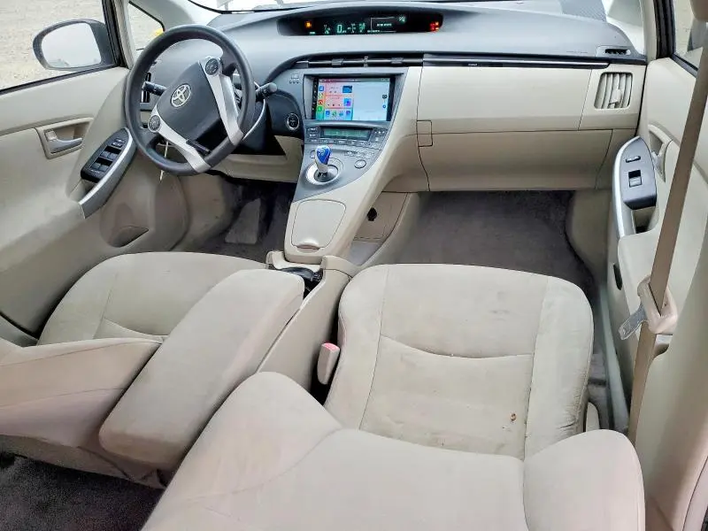 2011 TOYOTA PRIUS   