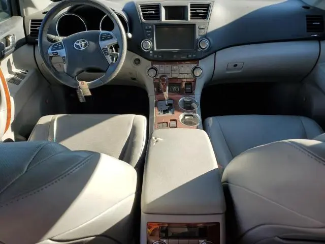 2012 TOYOTA HIGHLANDER LIMITED