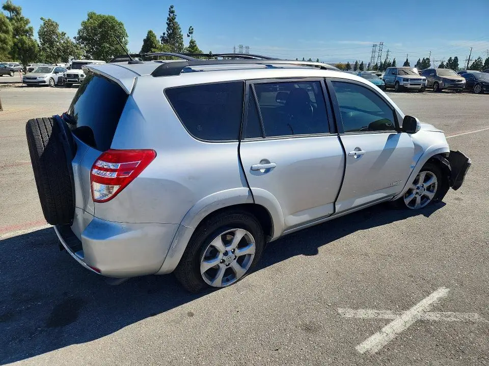 2010 TOYOTA RAV4 LIMITED  