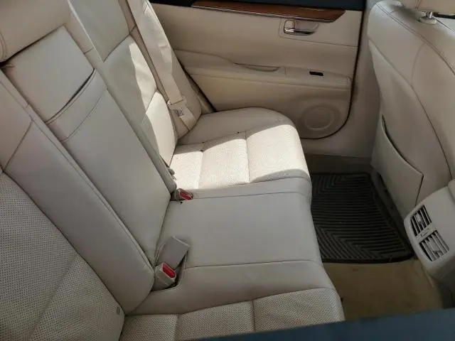 2014 LEXUS ES 300H  