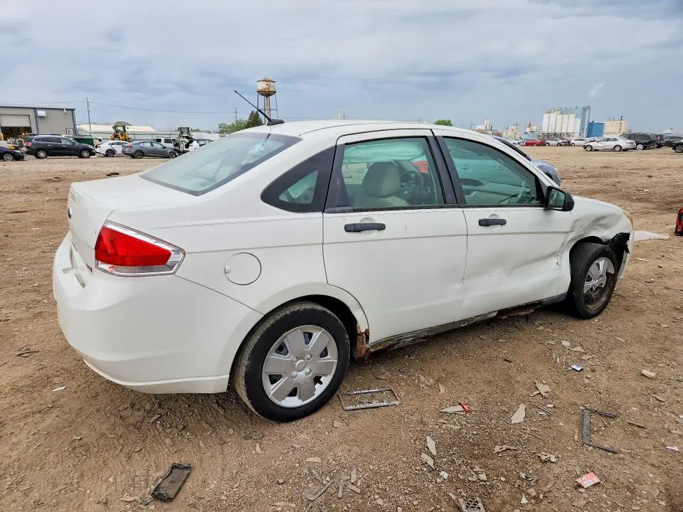2011 FORD FOCUS S  