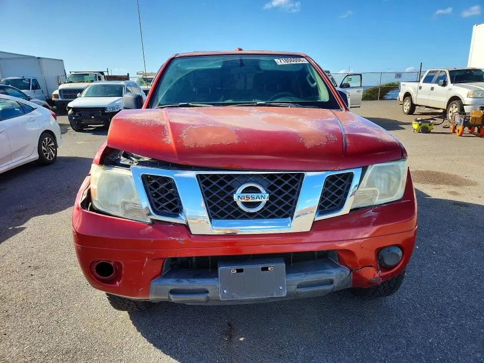 2016 NISSAN FRONTIER SV  