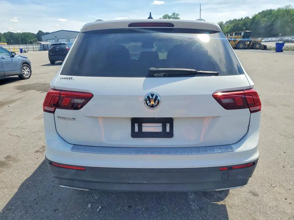 2020 VOLKSWAGEN TIGUAN S  