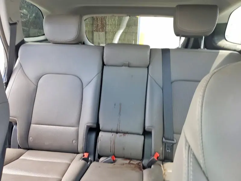 2017 HYUNDAI SANTA FE SE ULTIMATE  