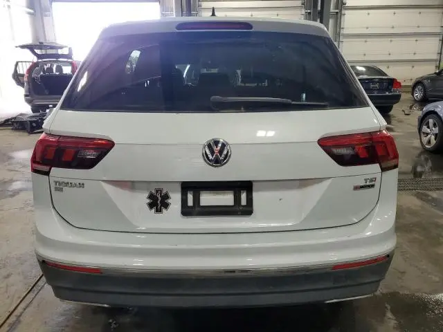 2018 VOLKSWAGEN TIGUAN SE  