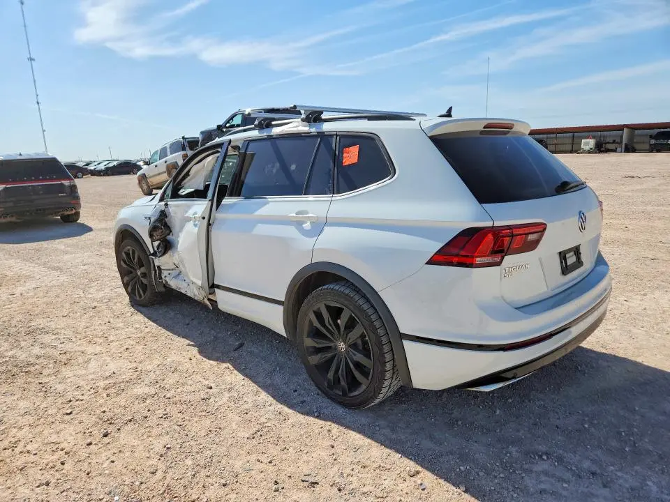 2021 VOLKSWAGEN TIGUAN SE  