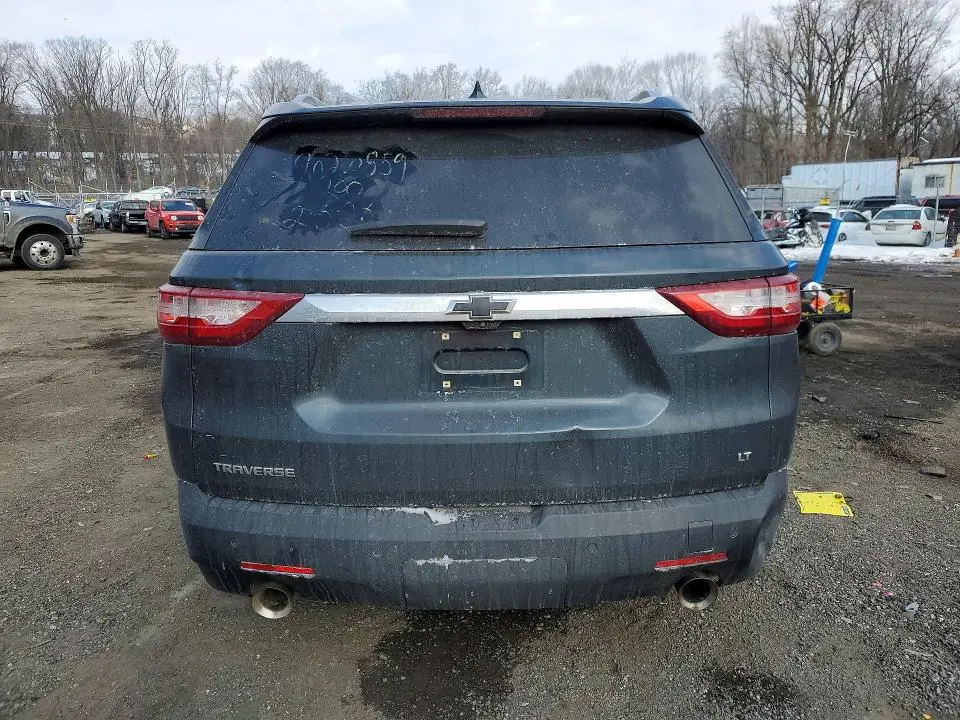 2018 CHEVROLET TRAVERSE LT  