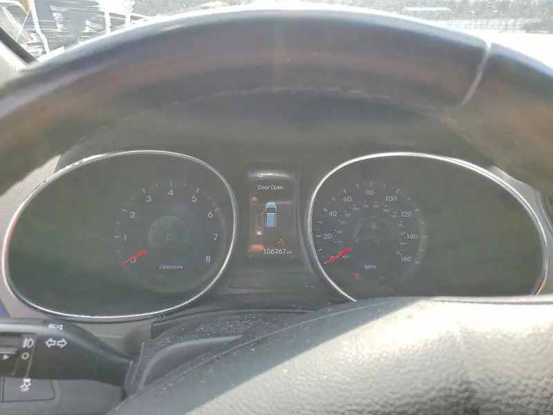 2016 HYUNDAI SANTA FE SE  