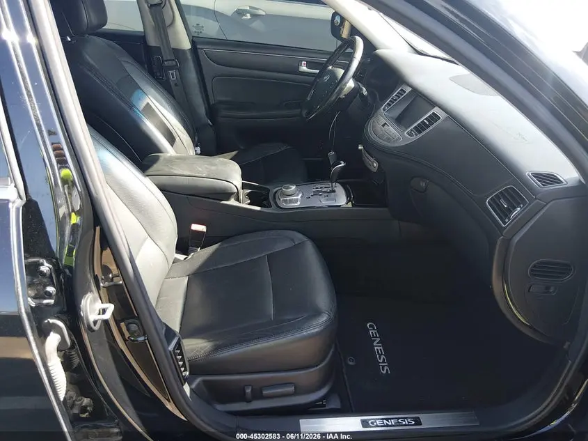 2012 HYUNDAI GENESIS 4.6