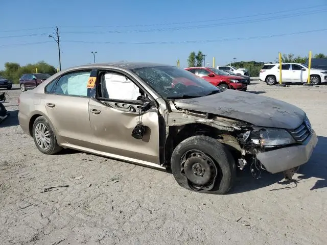 2015 VOLKSWAGEN PASSAT S