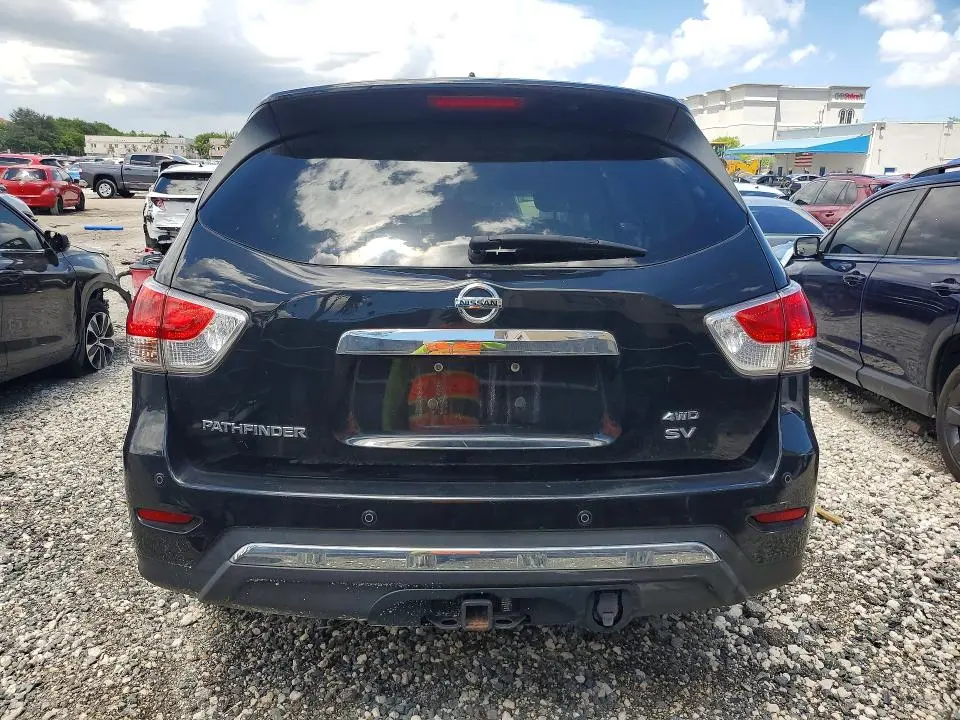2016 NISSAN PATHFINDER SV  
