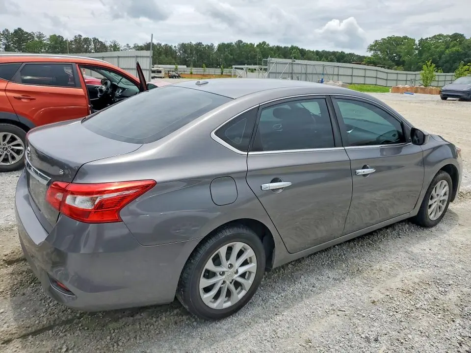 2019 NISSAN SENTRA SV  