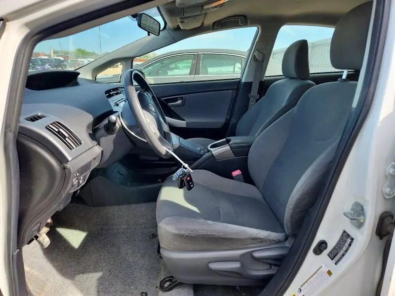 2012 TOYOTA PRIUS TWO  