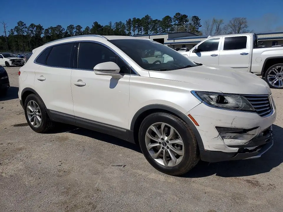 2015 LINCOLN MKC   